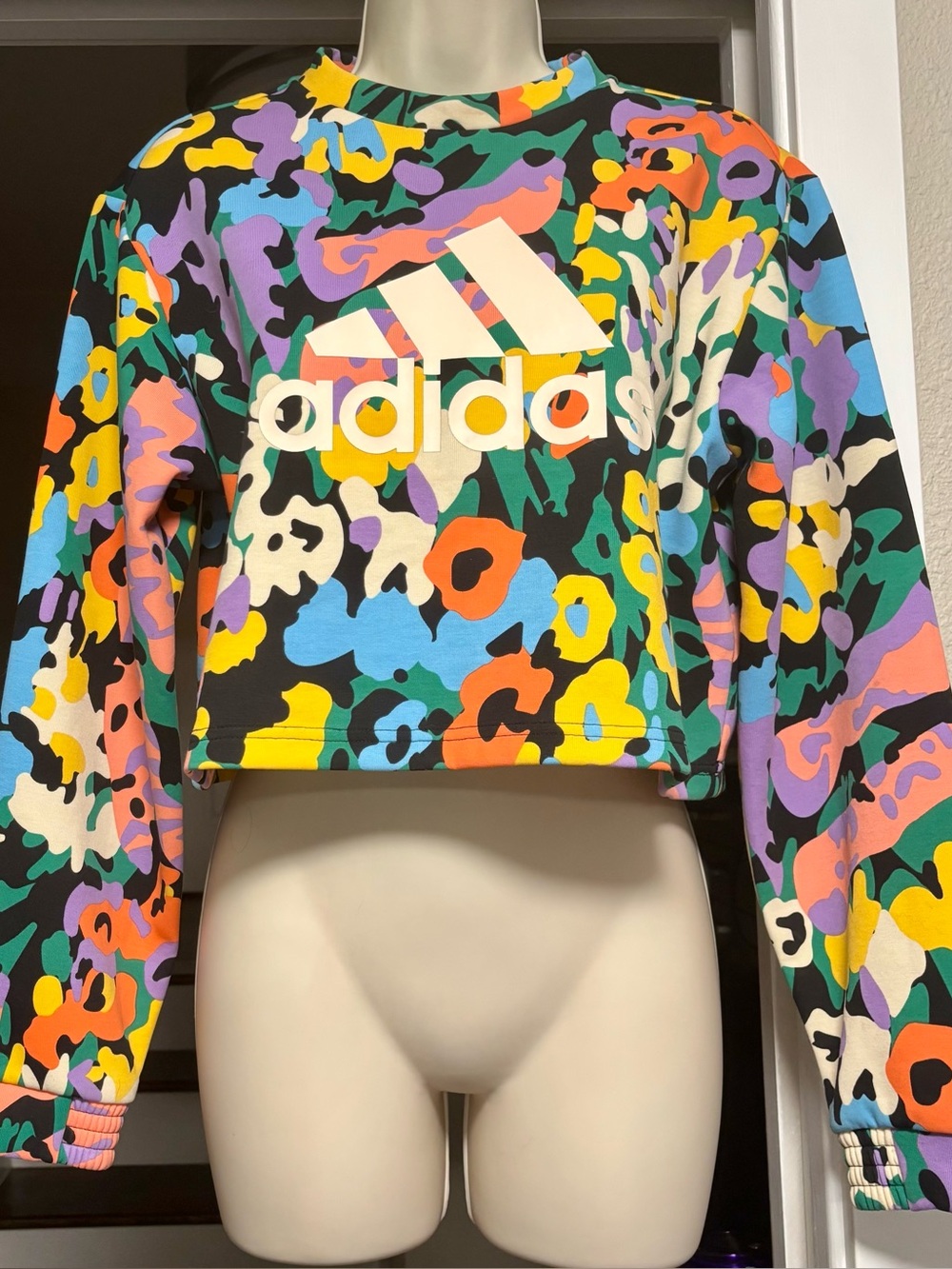 Cropped Printed Sweatshirt